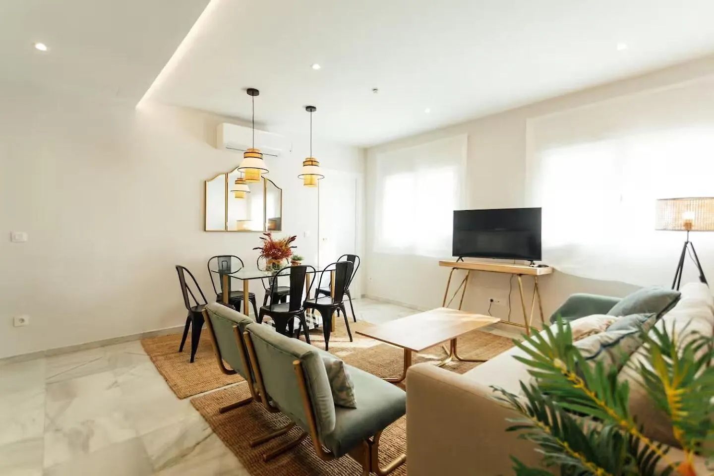 Reformed And Comfy- 2Bd 2Bth- Arenal Apartman Sevilla Spanyolország