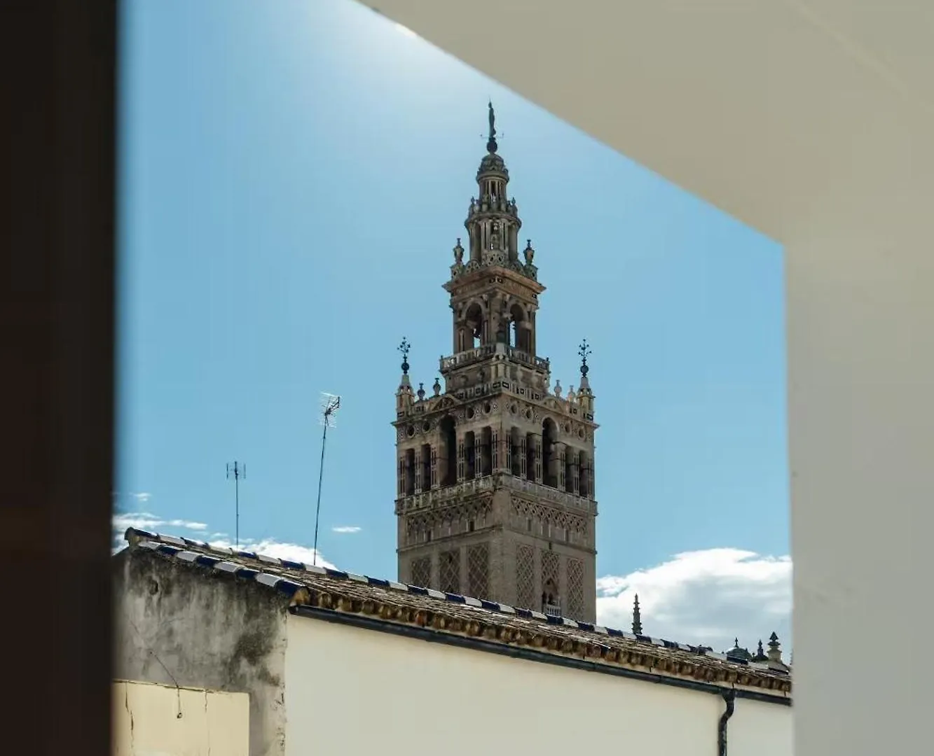 Reformed And Comfy- 2Bd 2Bth- Arenal Apartman Sevilla