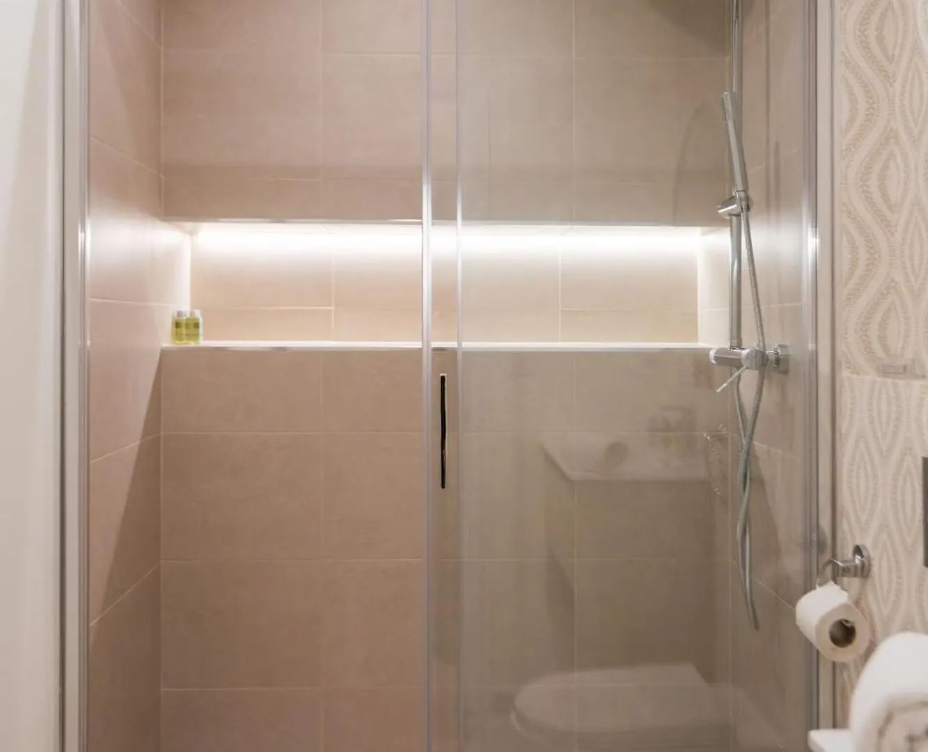 Reformed And Comfy- 2Bd 2Bth- Arenal Apartman Sevilla