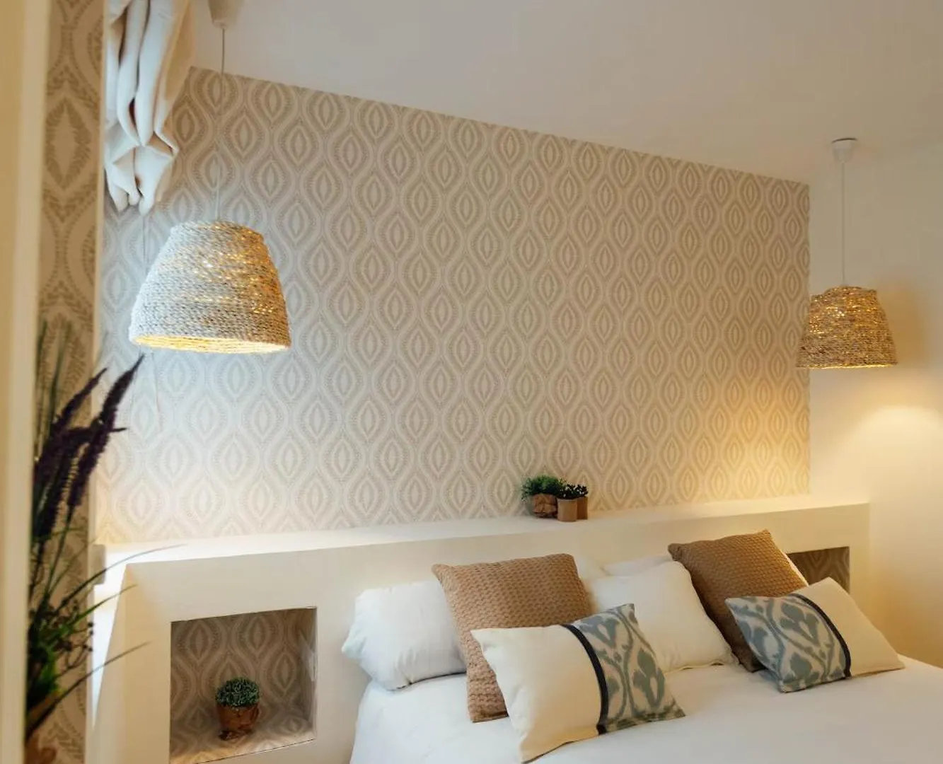 Reformed And Comfy- 2Bd 2Bth- Arenal Apartman Sevilla